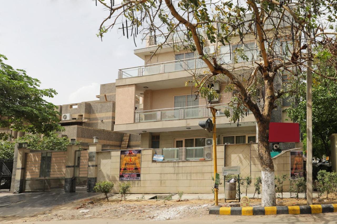 Oyo 9176 Aambson View Hotel Gurgaon