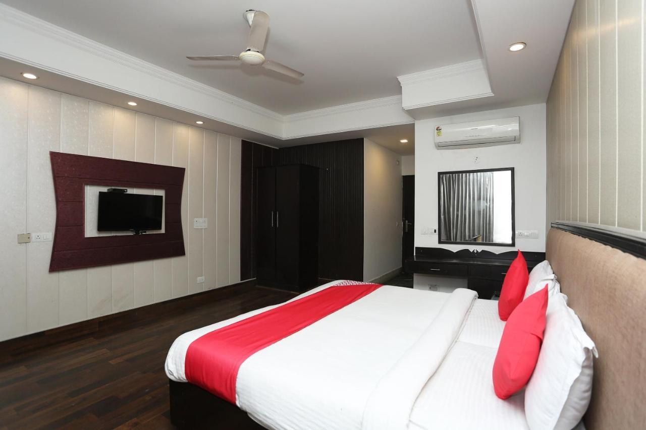 The Avenue Residency Near Leisure Valley Park