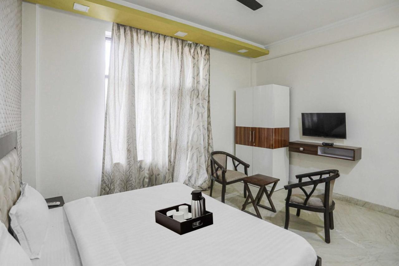 Townhouse 1120 Moonlight Residency Near Appu Ghar Hotel