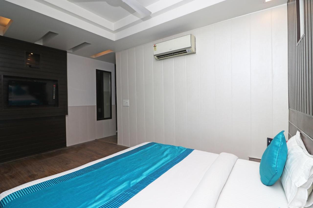 Oyo Just Near Leisure Valley Park Hotel 3*