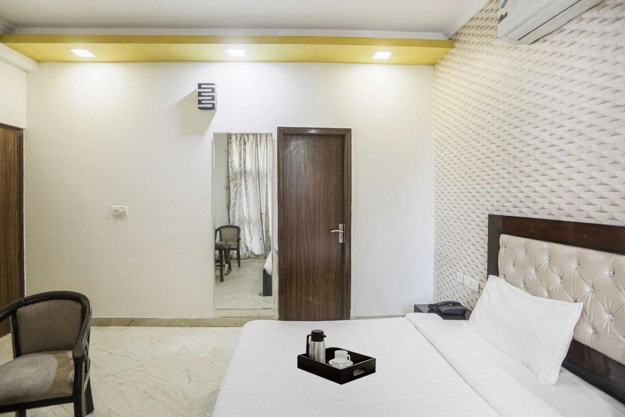 Hotel Townhouse 1120 Moonlight Residency Near Appu Ghar Gurgaon