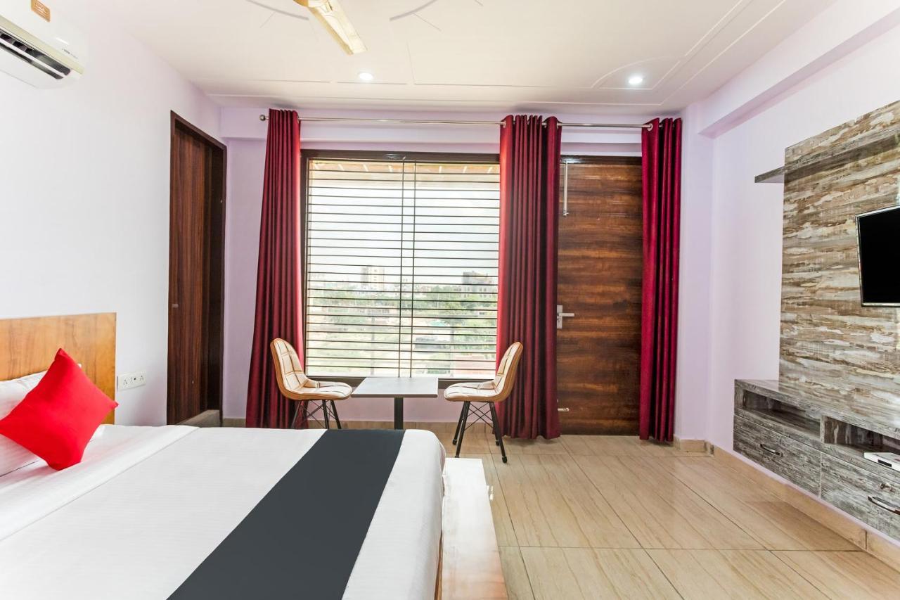 Capital O Harish Residency 3*