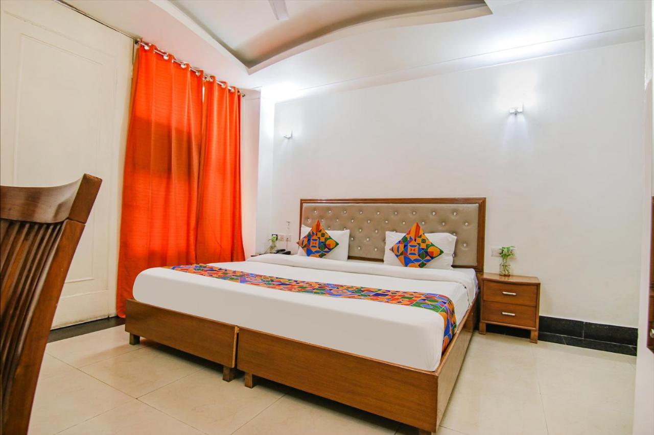 Fabexpress Jdm Residency Hotel