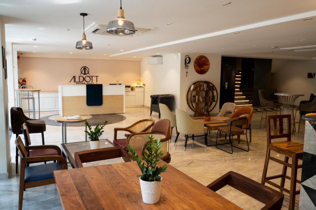 Hotel The Aldott Cyber
