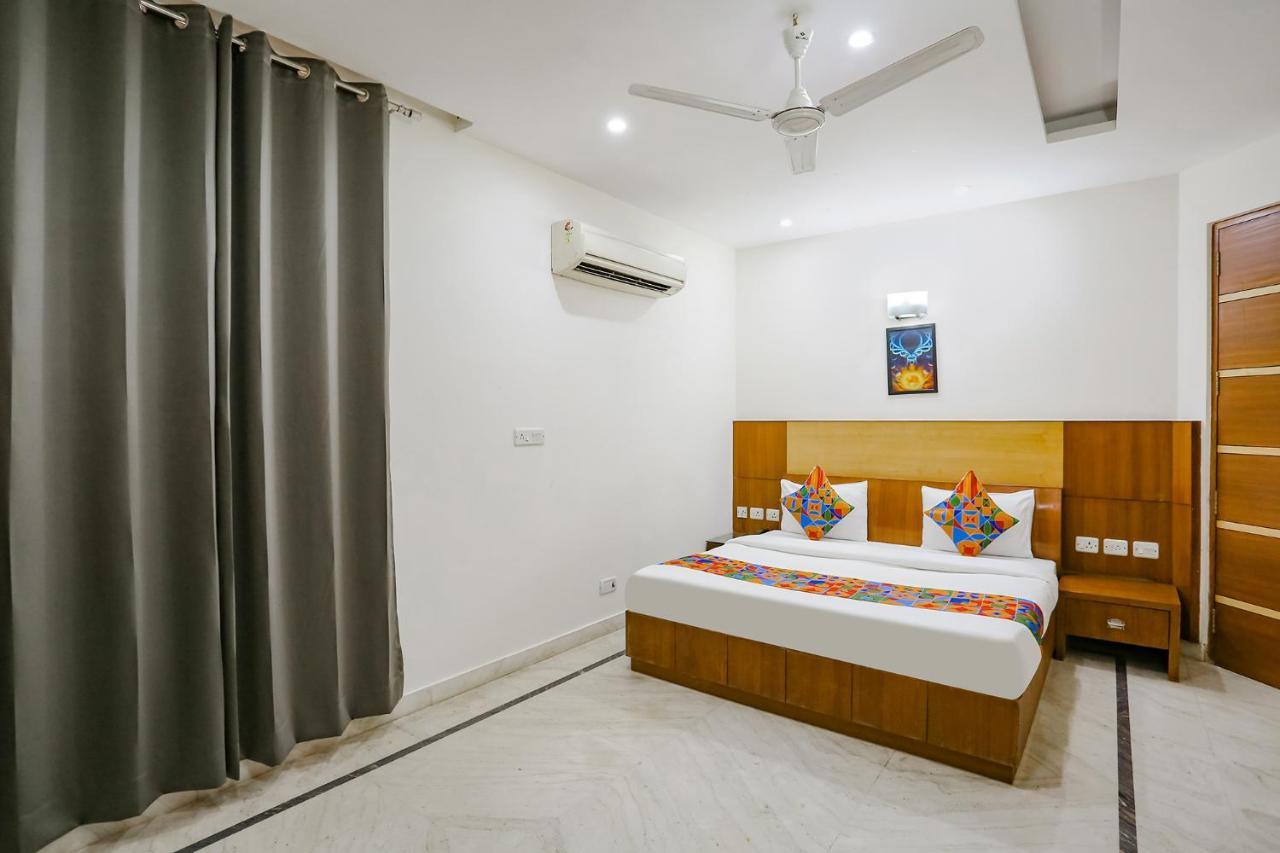 Oyo Townhouse 1095 Birdhouse Hotel Gurgaon
