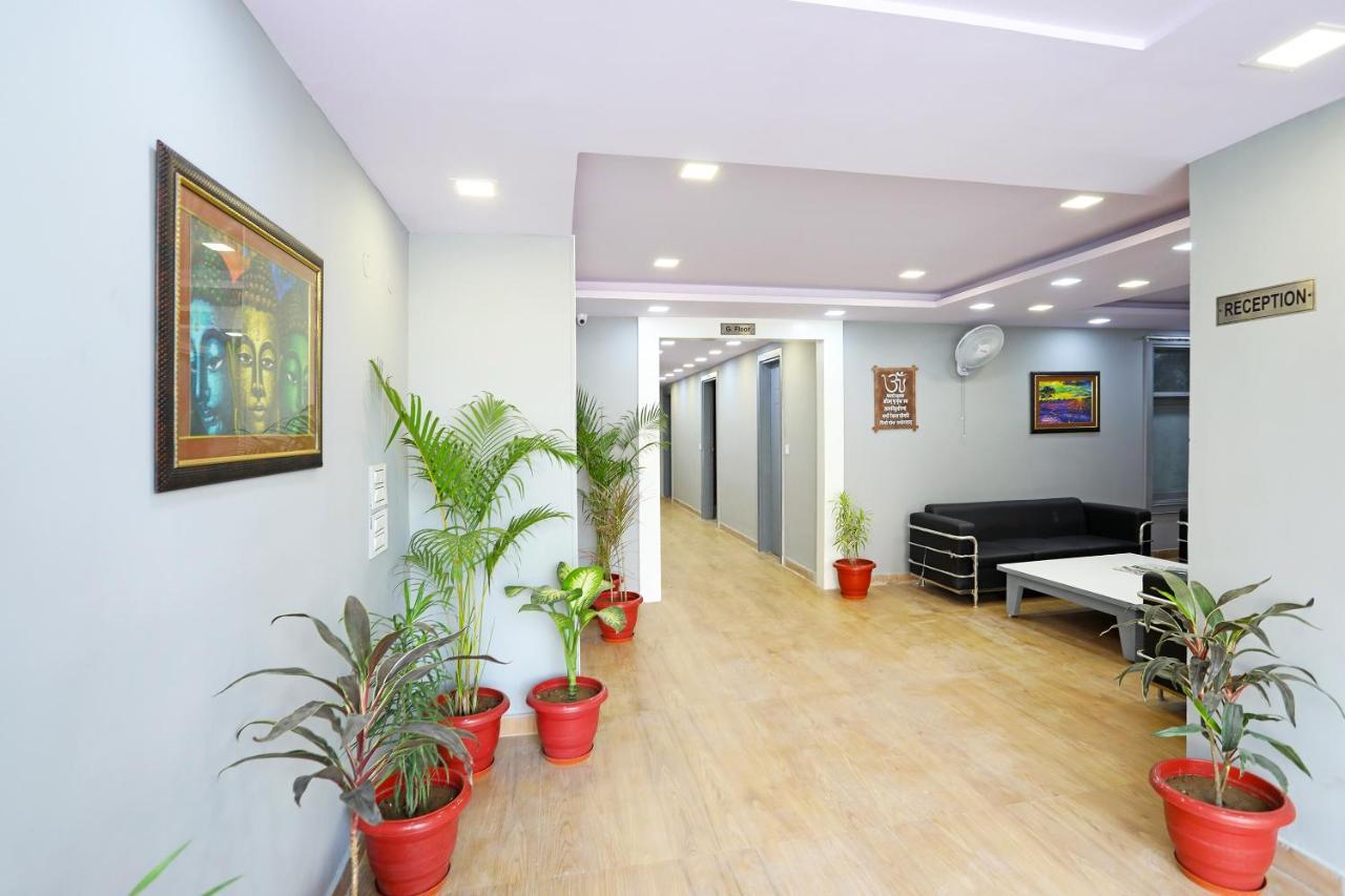 Hotel Capital O Aashiyana Paradise Near Omaxe Mall 3*