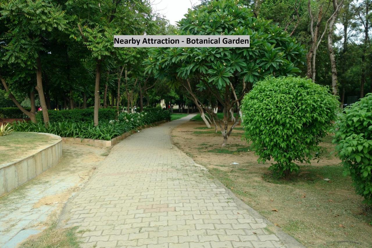 Hotel Capital O Aashiyana Paradise Near Omaxe Mall 3*