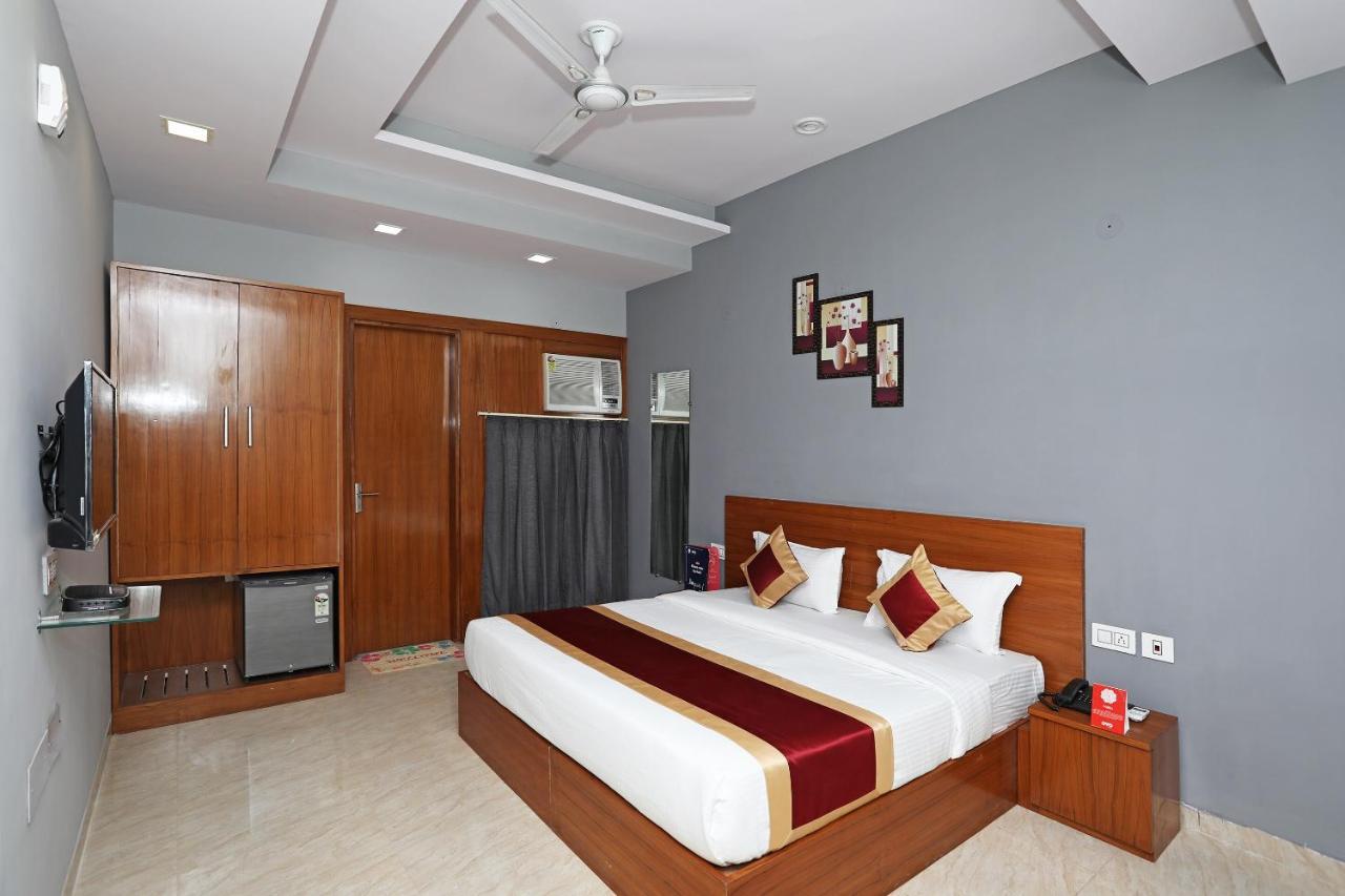 Hotel Capital O Aashiyana Paradise Near Omaxe Mall Gurgaon