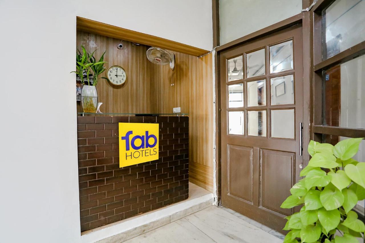 Oyo Townhouse 1095 Birdhouse Hotel Gurgaon
