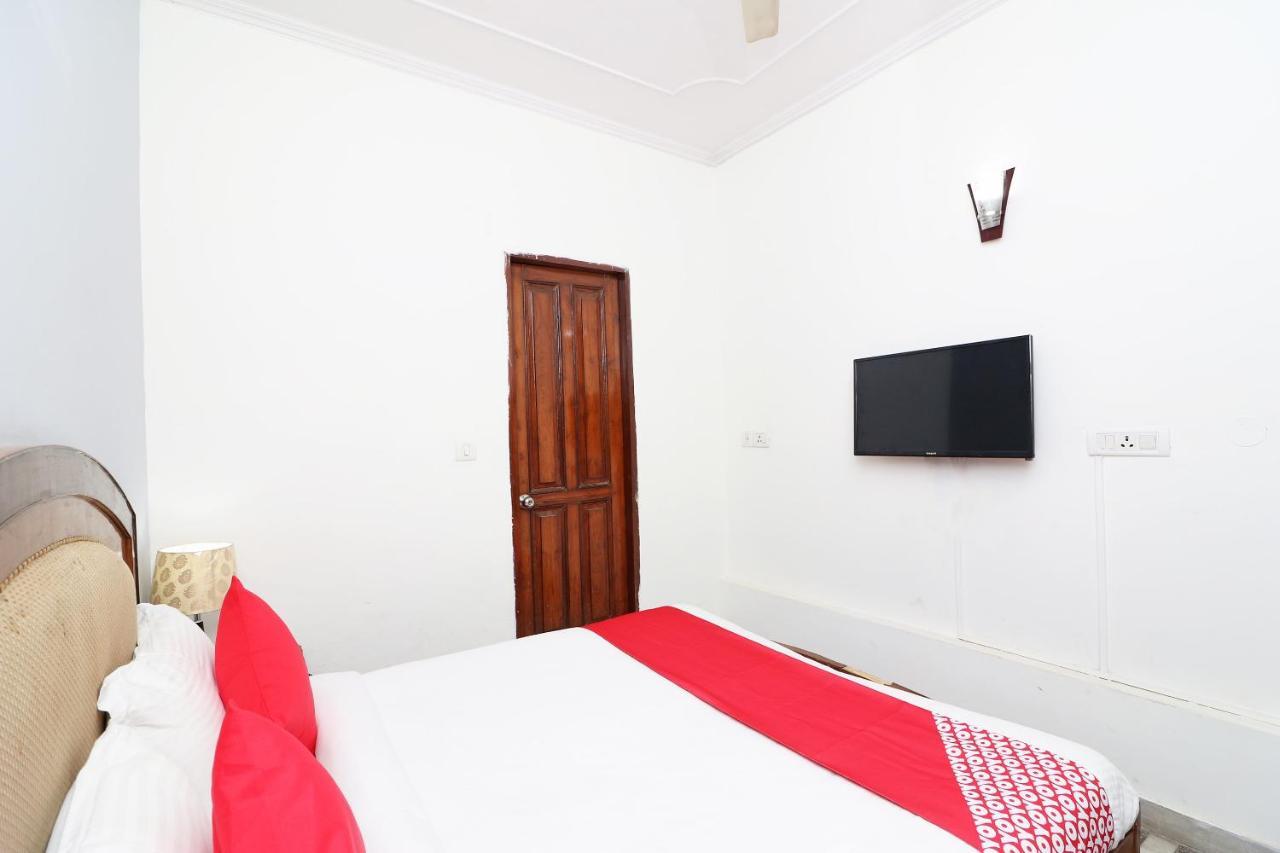 Birdhouse 3* Gurgaon
