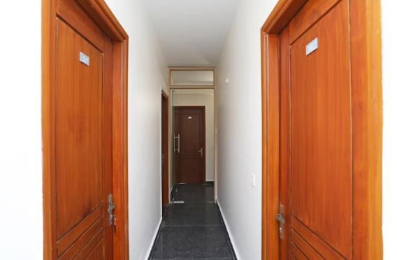 Aurabnb Homes Gurugram Apartment *