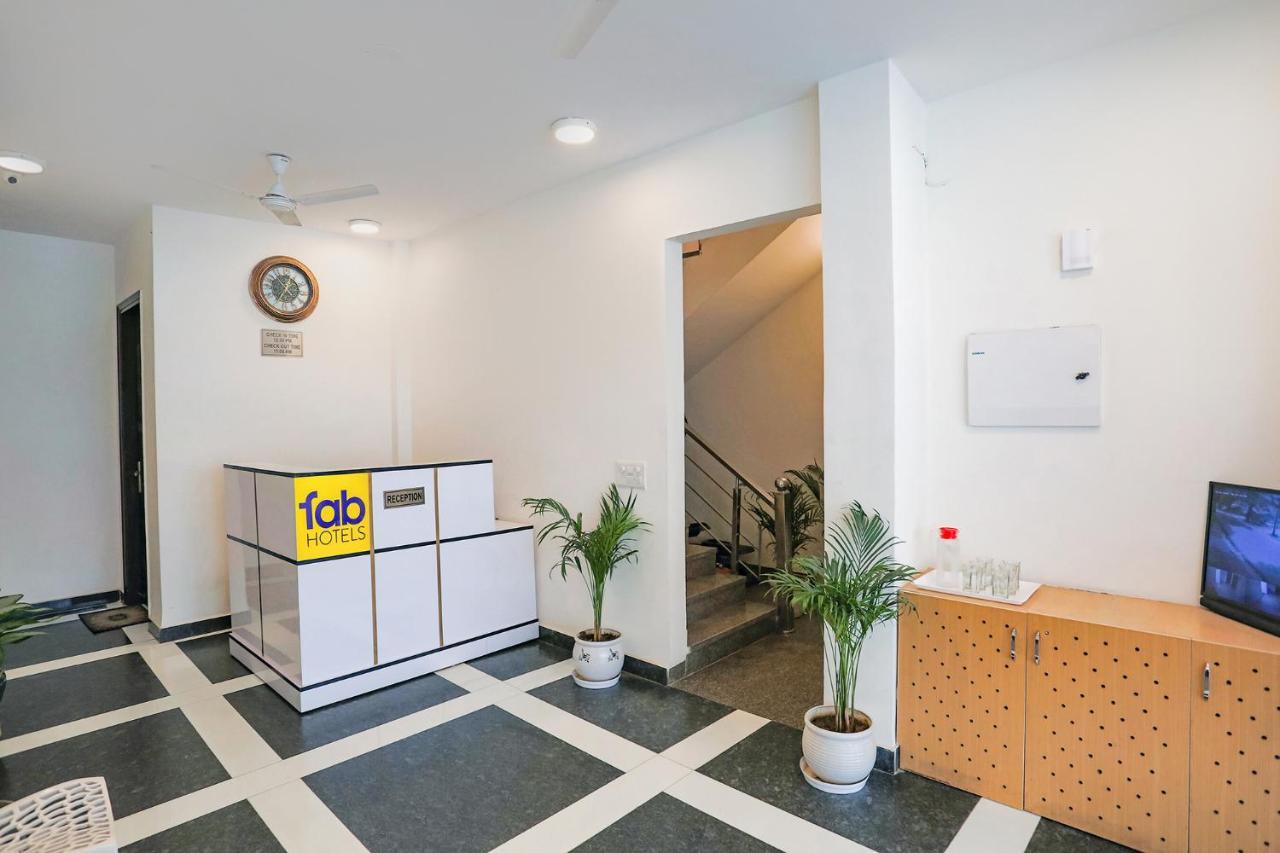 Fabhotel Ab Huda Center Gurgaon