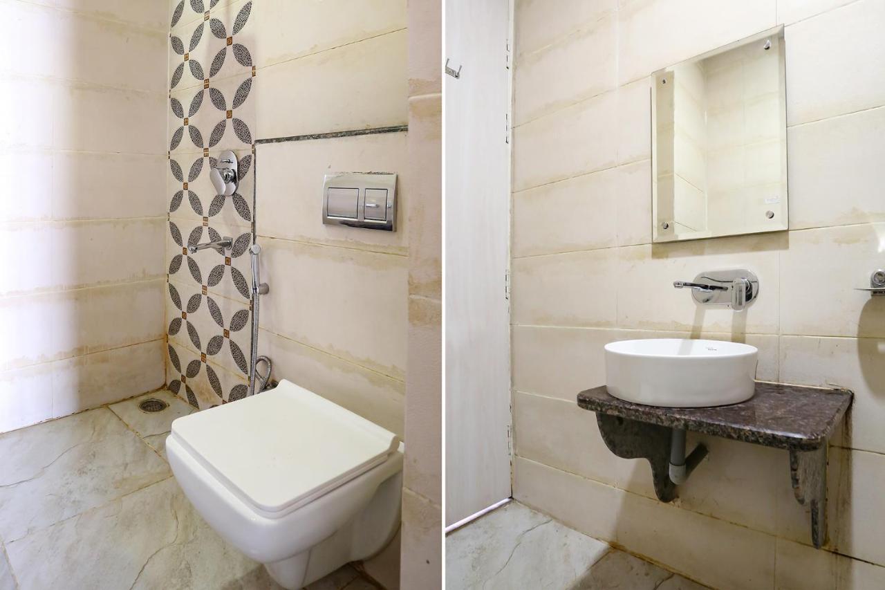 Fabhotel Skylight Near Medanta Hospital 3*
