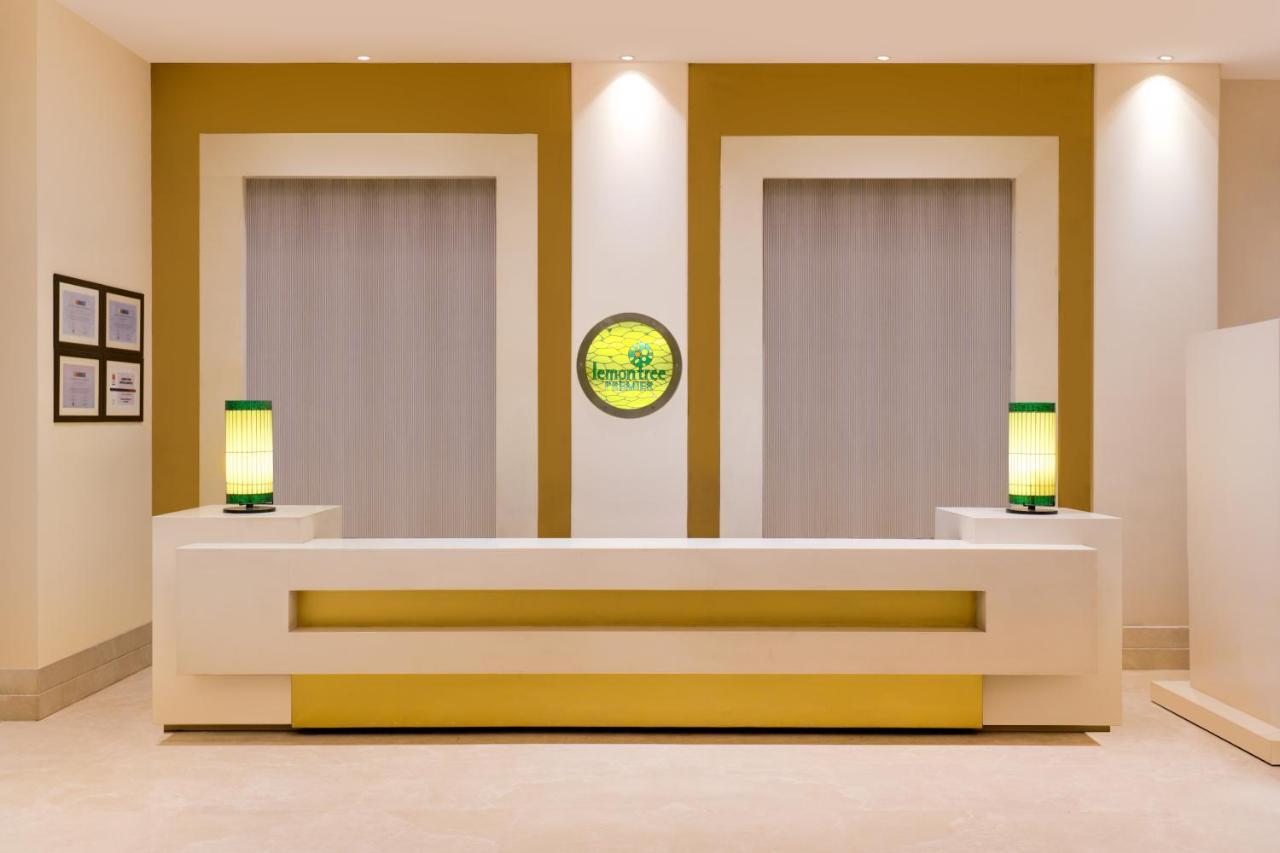 Lemon Tree Premier 2, Gurugram Hotel