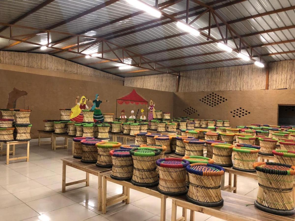 Farm stay Madhavgarh Farm & *