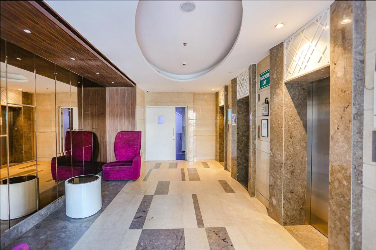 Hotel Fabhotel Sapphire 83 Gurgaon