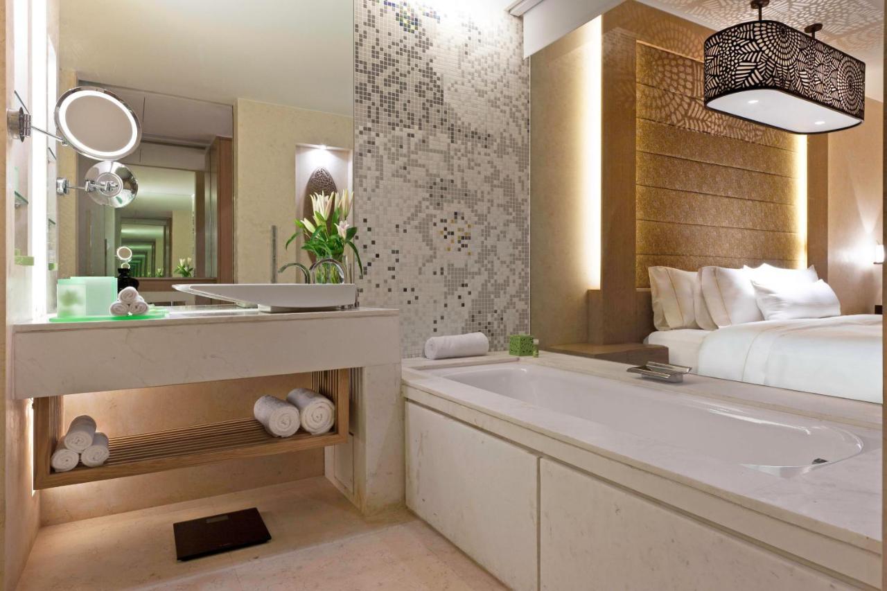 Hotel The Westin Gurgaon, New Delhi
