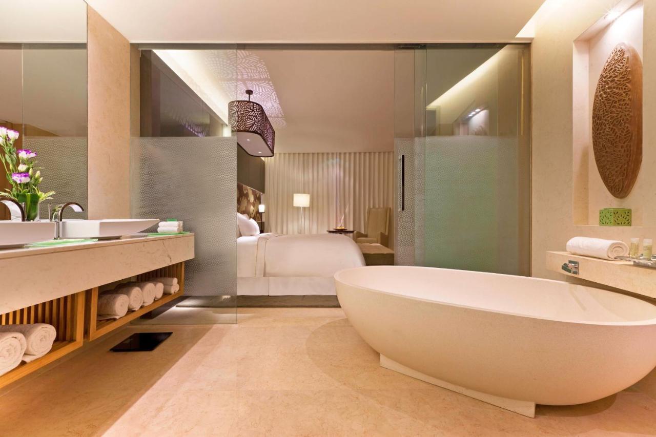 The Westin Gurgaon, New Delhi