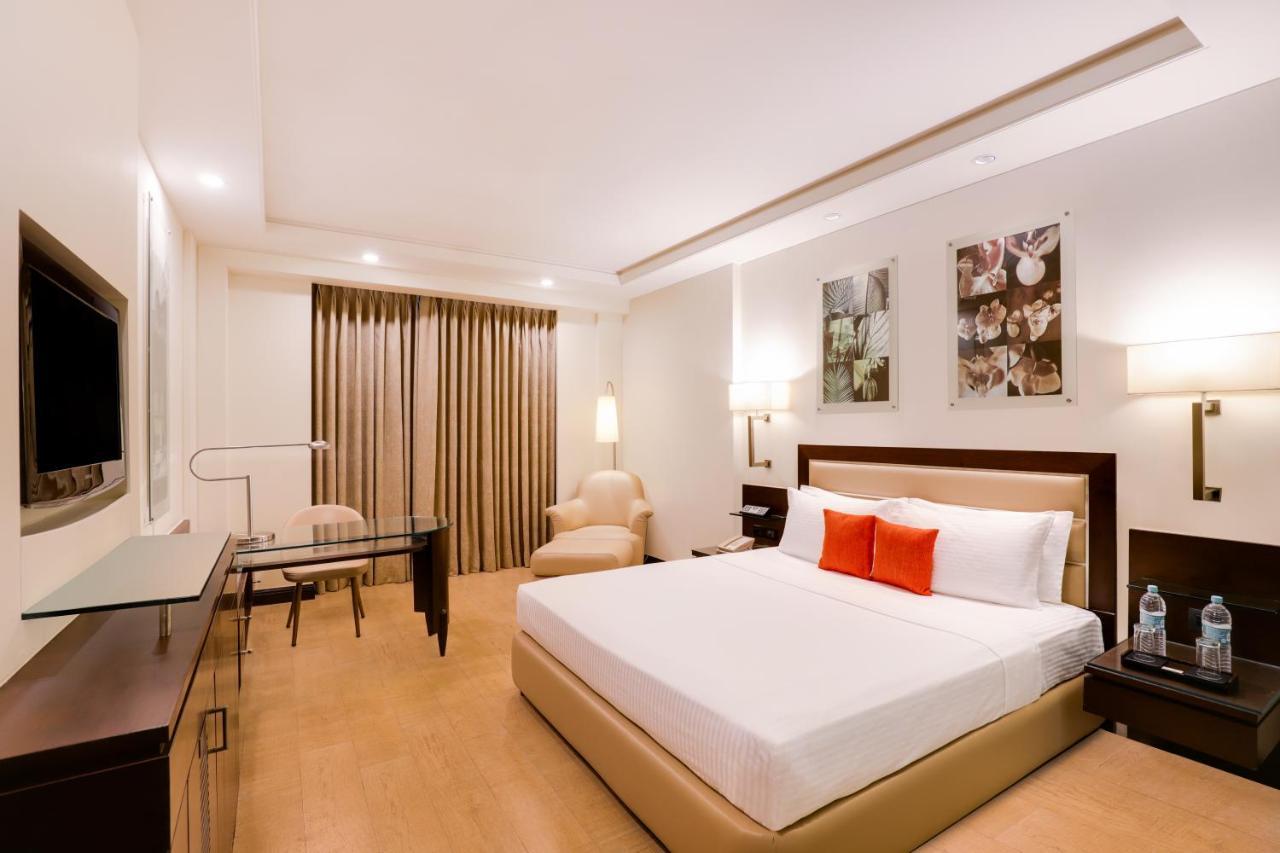 Lemon Tree Premier 2, Gurugram Hotel