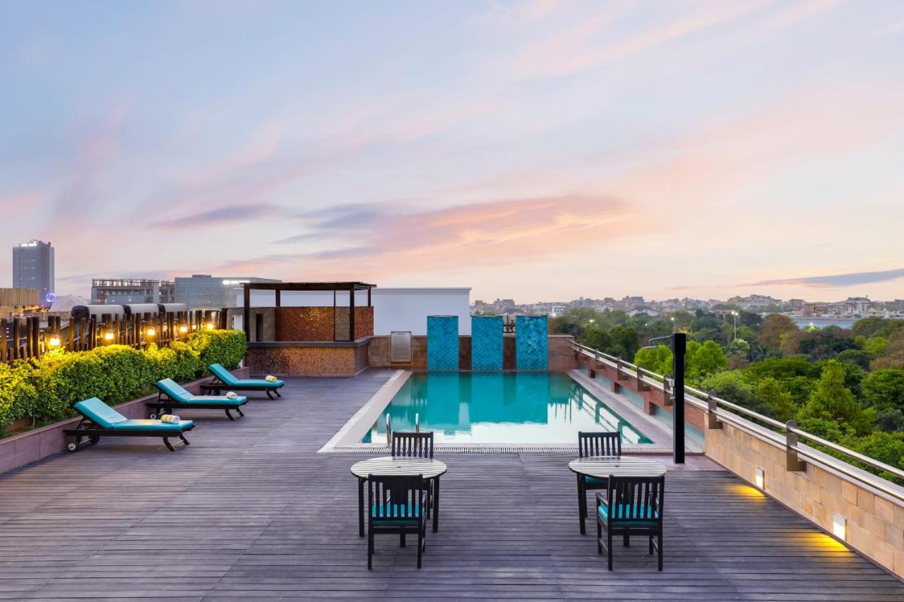 Hotel Lemon Tree Premier 2, Gurugram