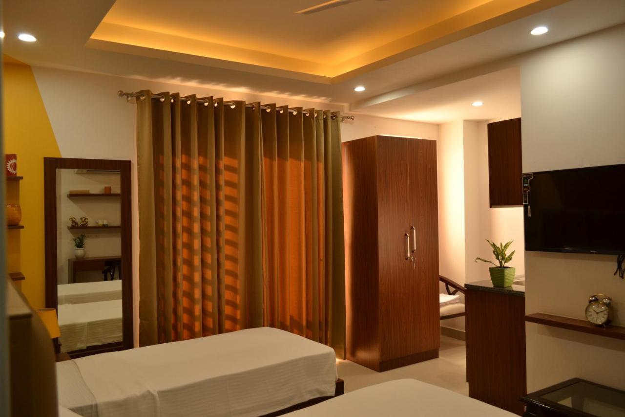 Covie Gurugram 108 Hostel *