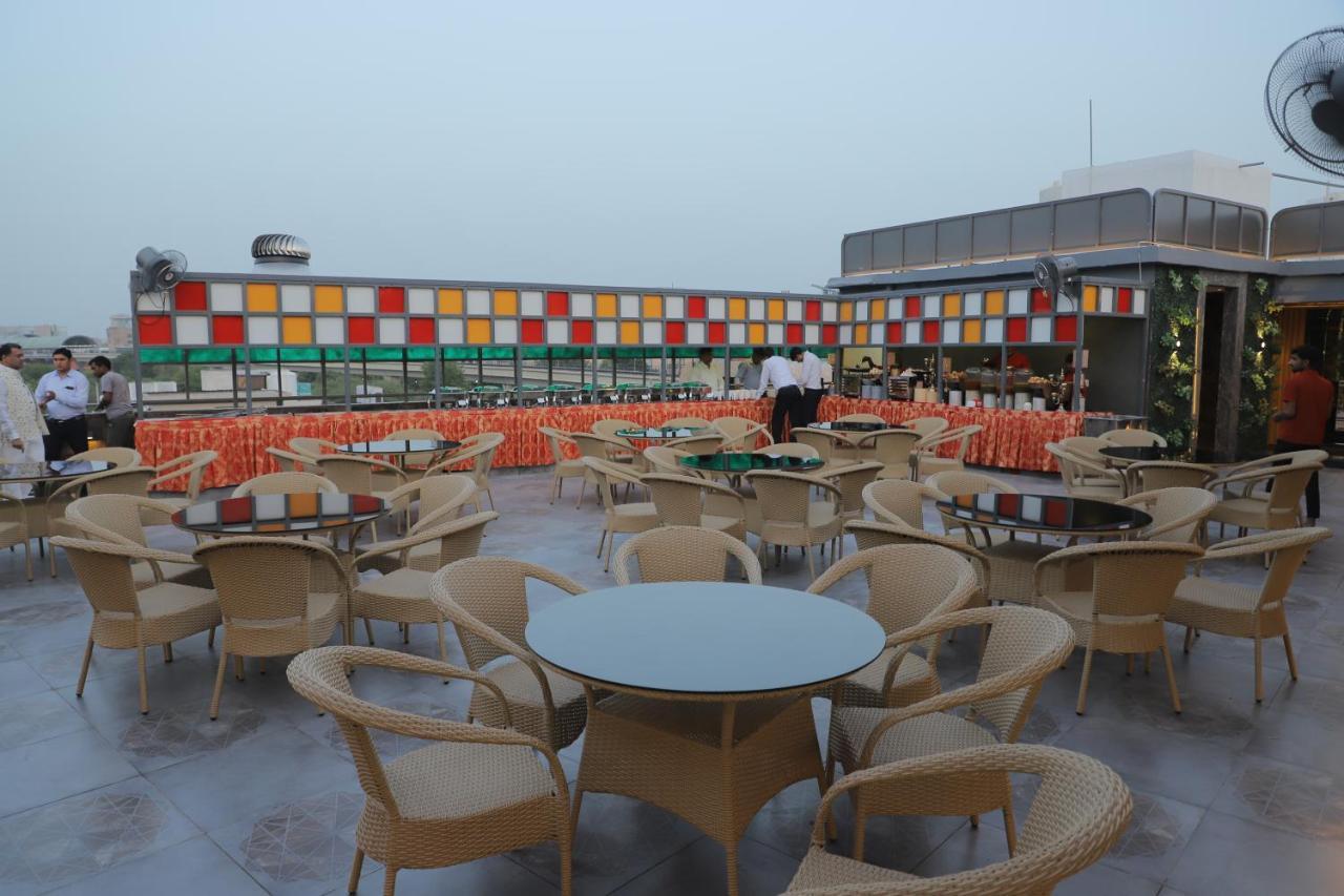 Haris Mg Road Gurugram Hotel 3*
