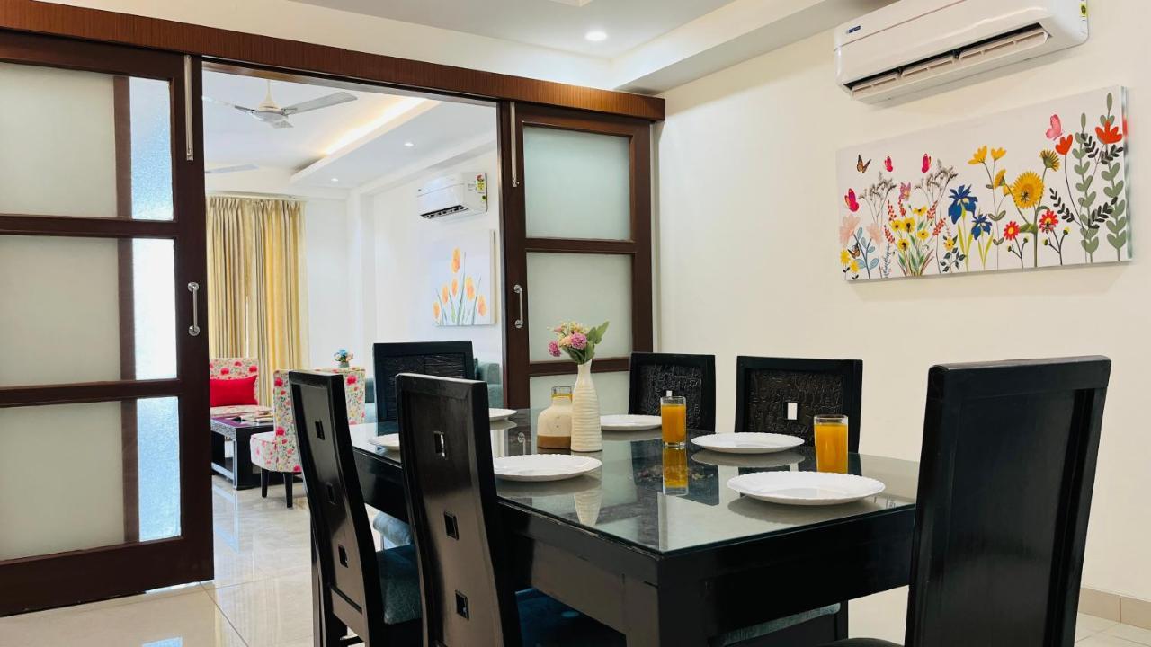 Bluo 3bhk Golf Course Road - Balcony, Lift, Terrace * Gurgaon