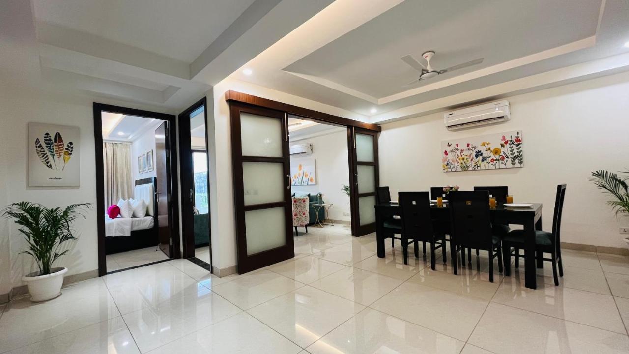 Bluo 3bhk Golf Course Road - Balcony, Lift, Terrace Apartment *