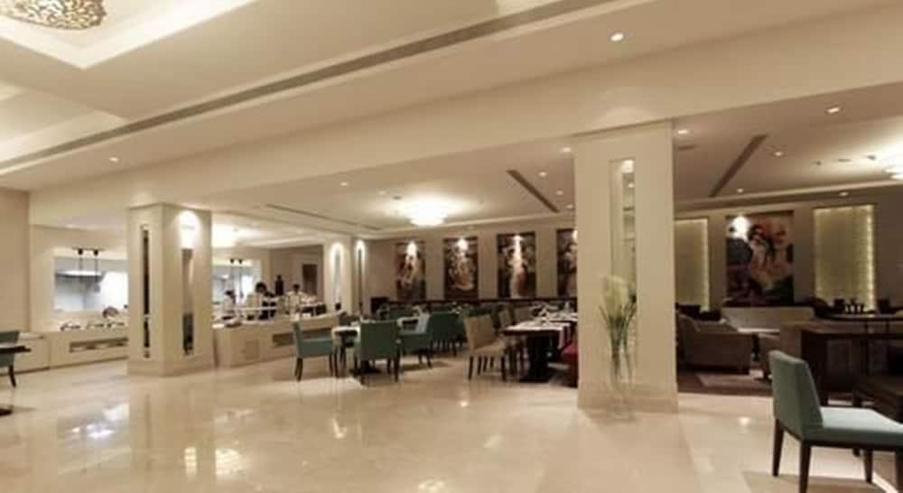 Hotel Lemon Tree Premier 2, Gurugram Gurgaon