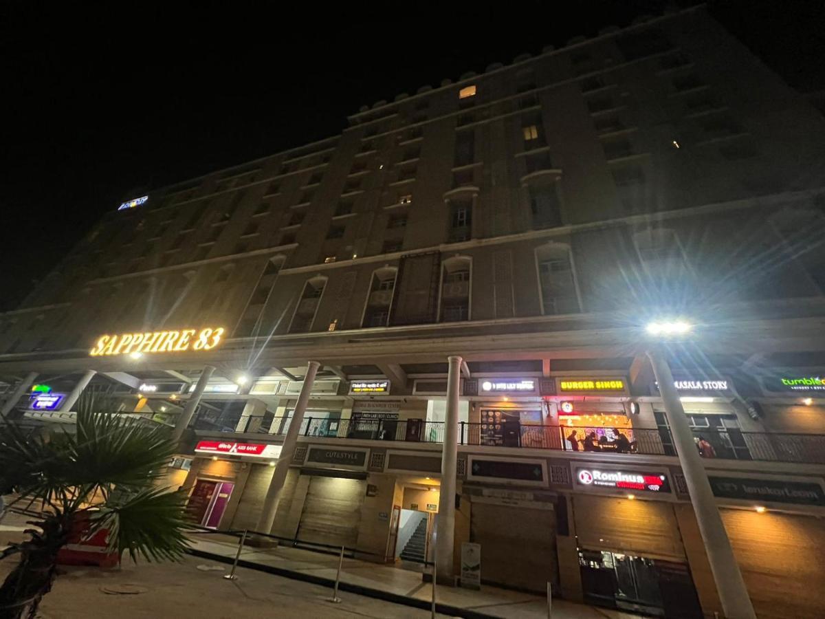 Avr 1 Bhk Sapphire Mall 83 Manesr Hotel