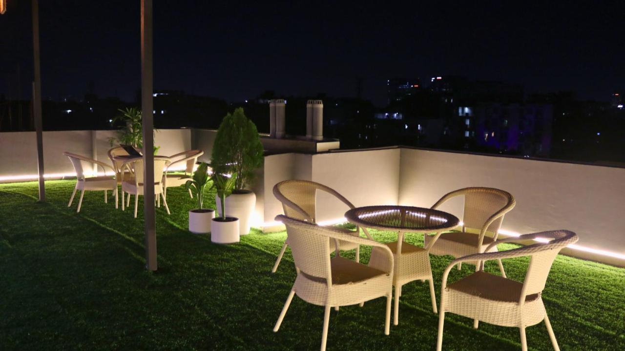 Ava And Corporate 3* Gurgaon