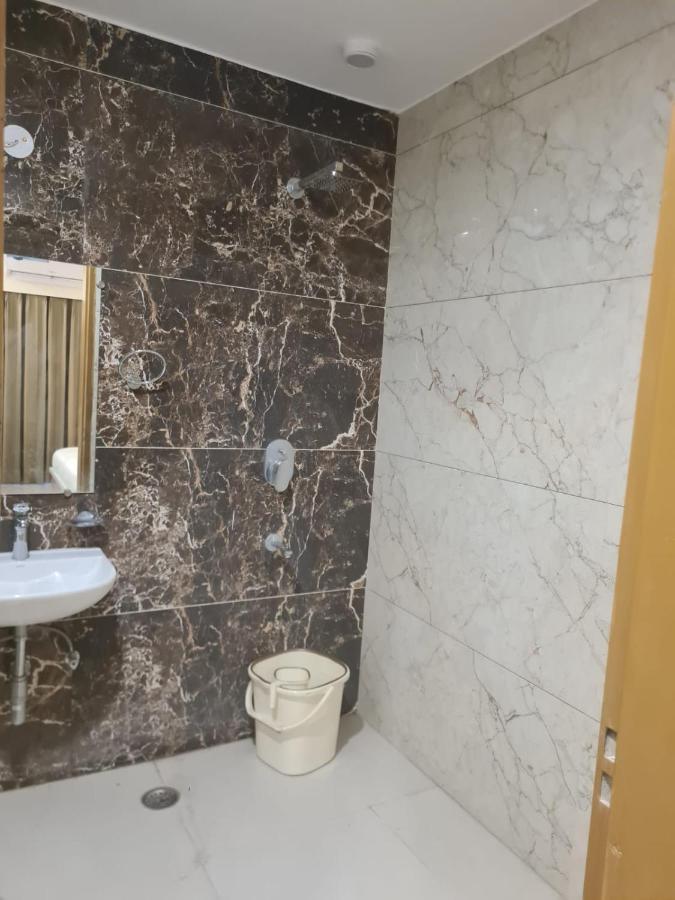 Amahi - Sector 48 3* Gurgaon