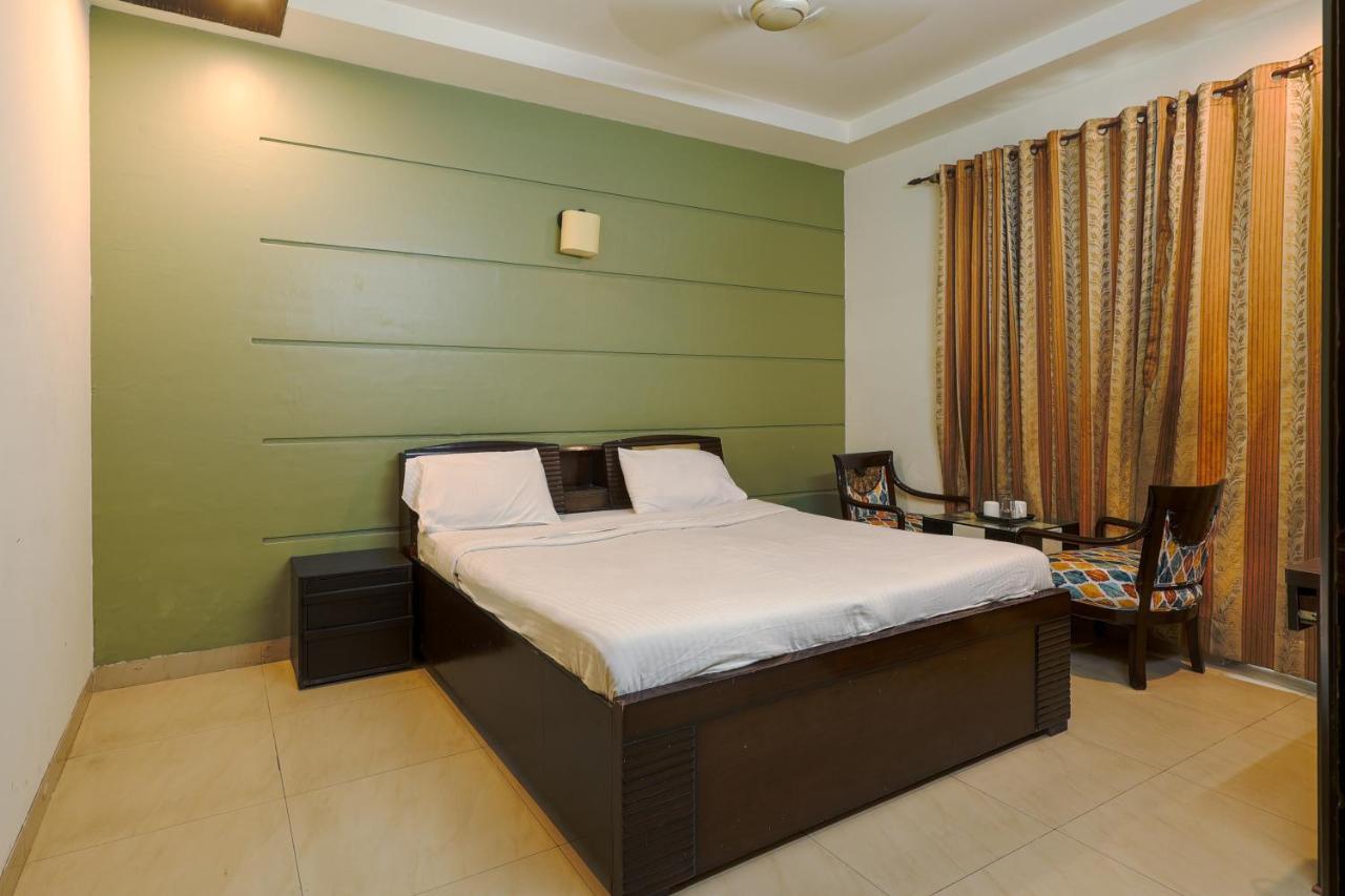 Bed Lucks Hotel *