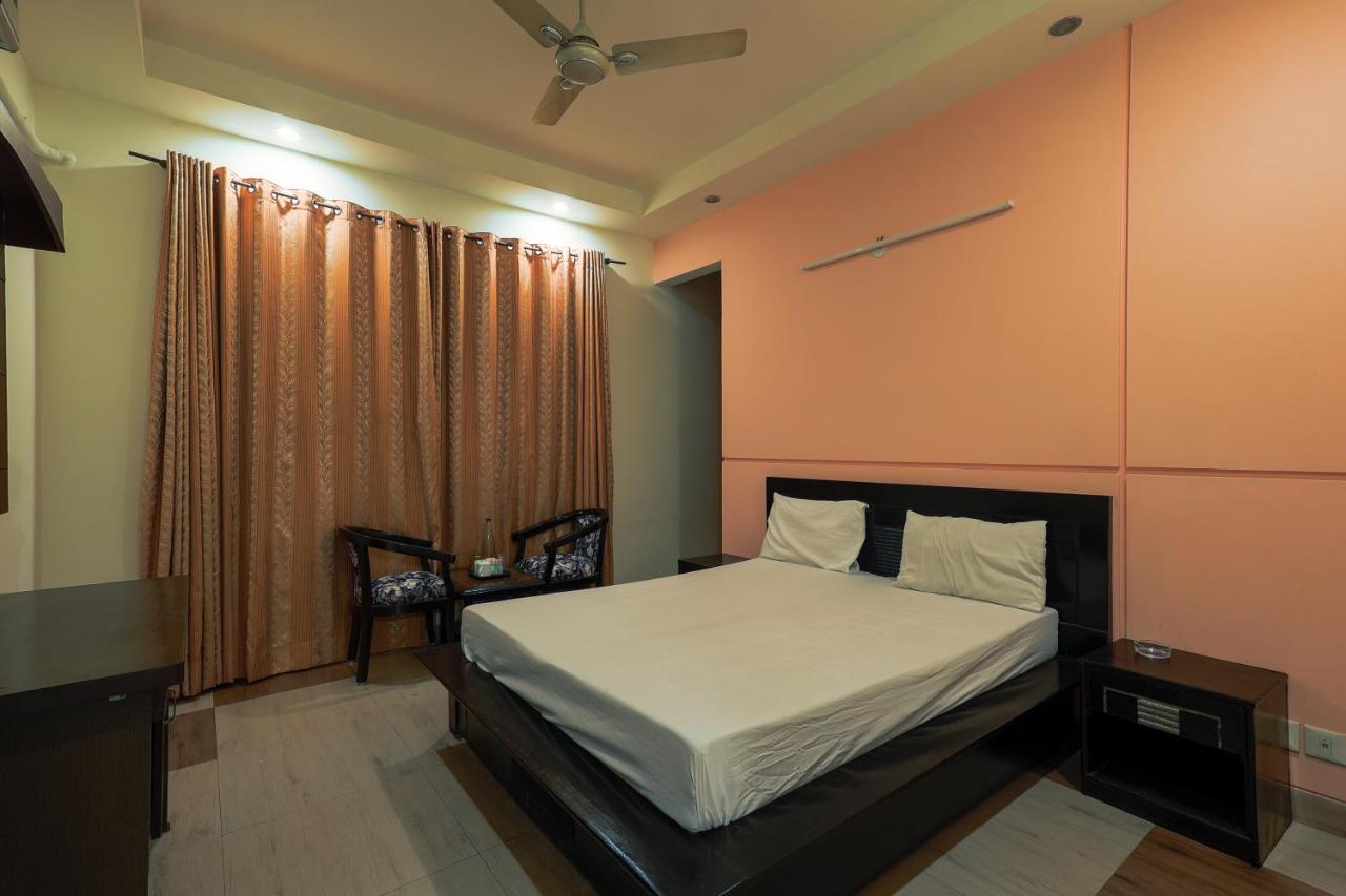 Bed Lucks Hotel *