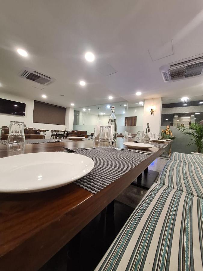 Rr Galaxy Gurgaon