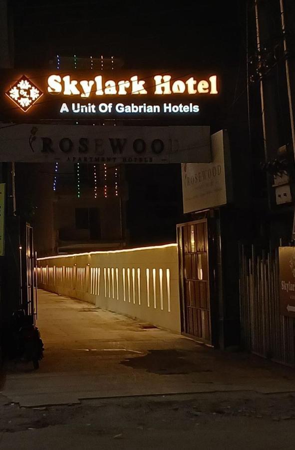 Hotel Skylark By Gabrian 3*