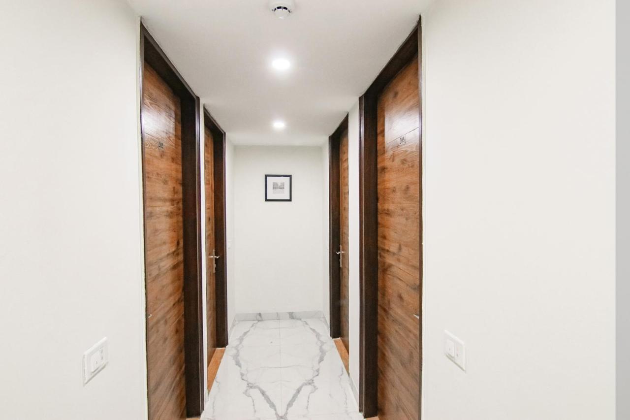 Saltstayz Select - Huda Center Hotel 3*
