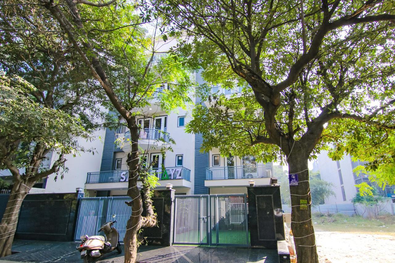 Hotel Saltstayz Select - Huda Center 3*