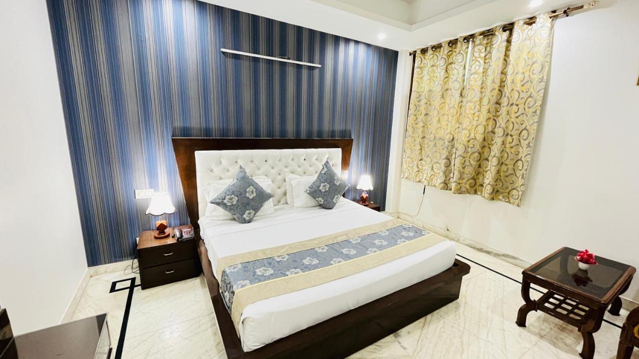Hotel Starline Sector 28 3*