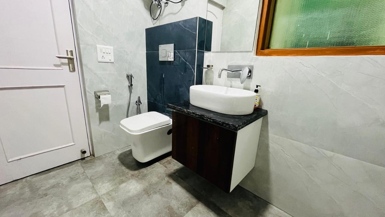 Starline Sector 28 Hotel 3*