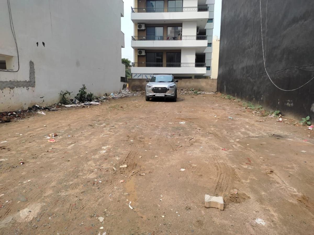 Saltstayz Express - Golf Course Road & Dlf Phase-1 Hotel