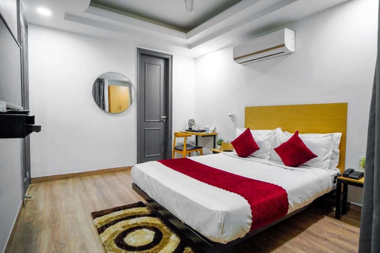 Hotel Saltstayz Express - Golf Course Road & Dlf Phase-1 Gurgaon