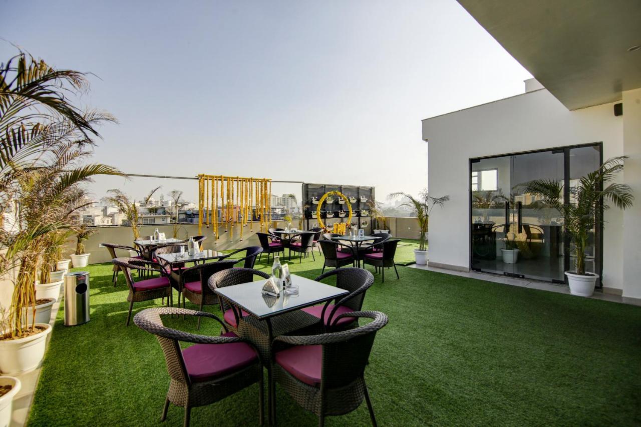 Treebo Grand Gurugram Hotel 3*