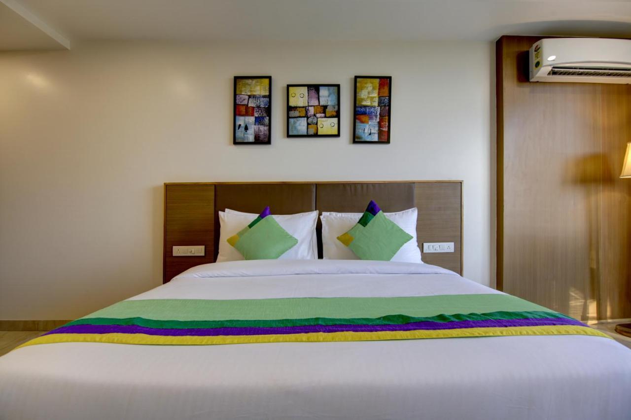Treebo Grand Gurugram Hotel 3*