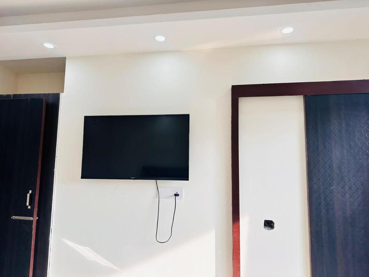 Cozy 1 Bhk Gurgaon