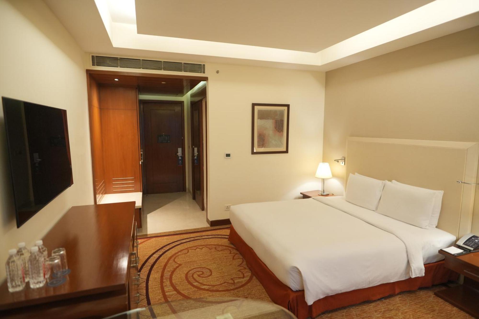Hotel Doubletree By Hilton New Delhi Ncr