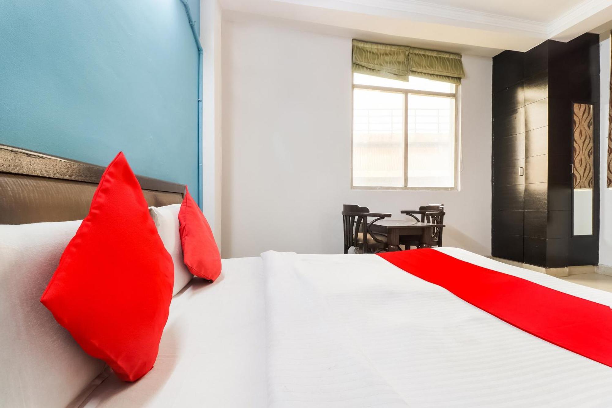 O Moonlight Residency Hotel Gurgaon