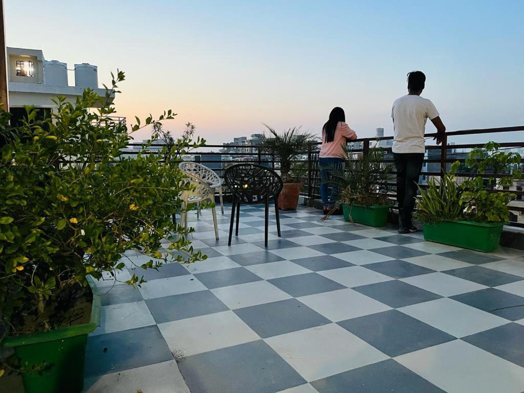 Apartment Aurabnb Homes Gurugram *