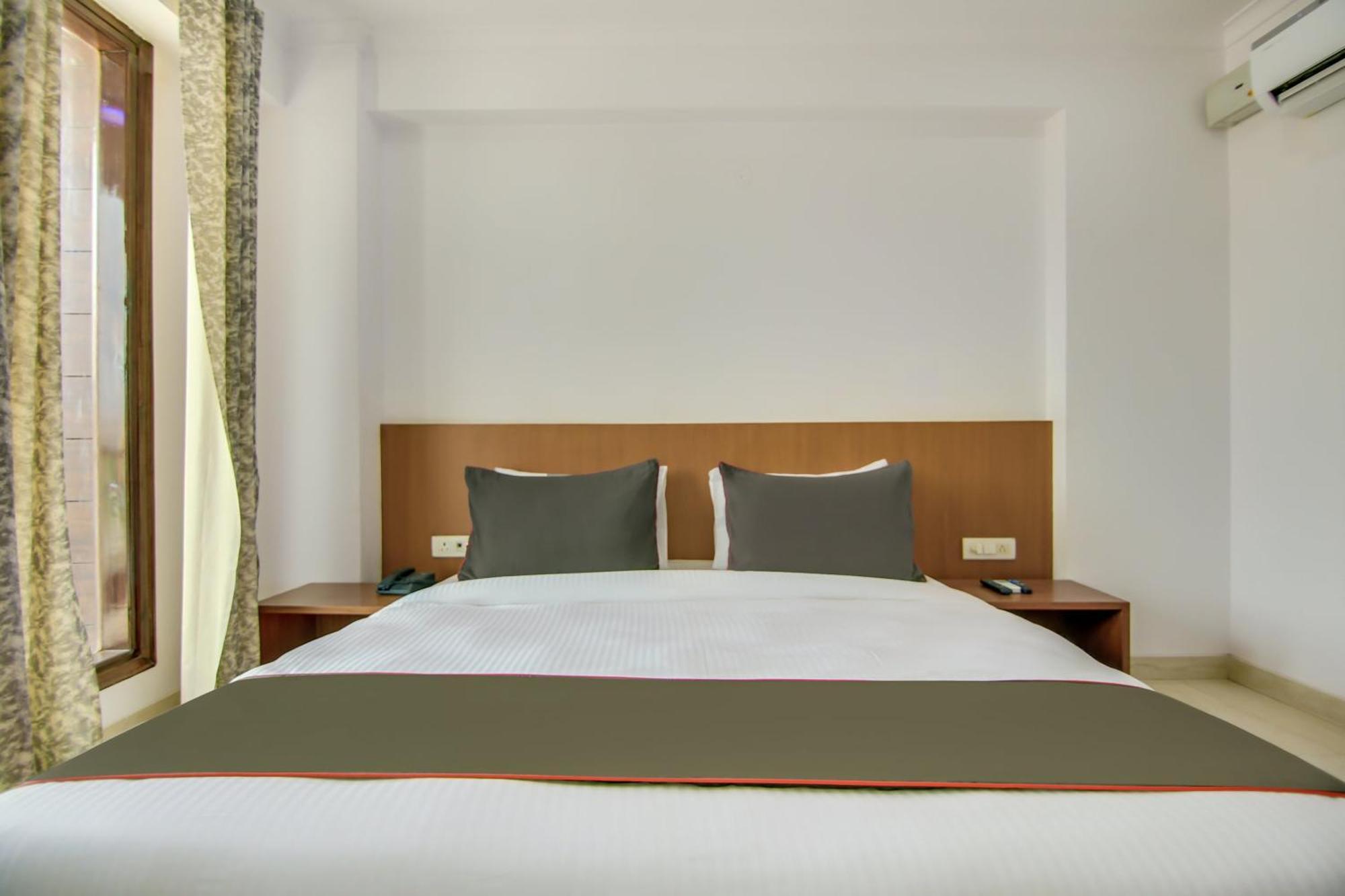 Collection O Near Appu Ghar Hotel Gurgaon