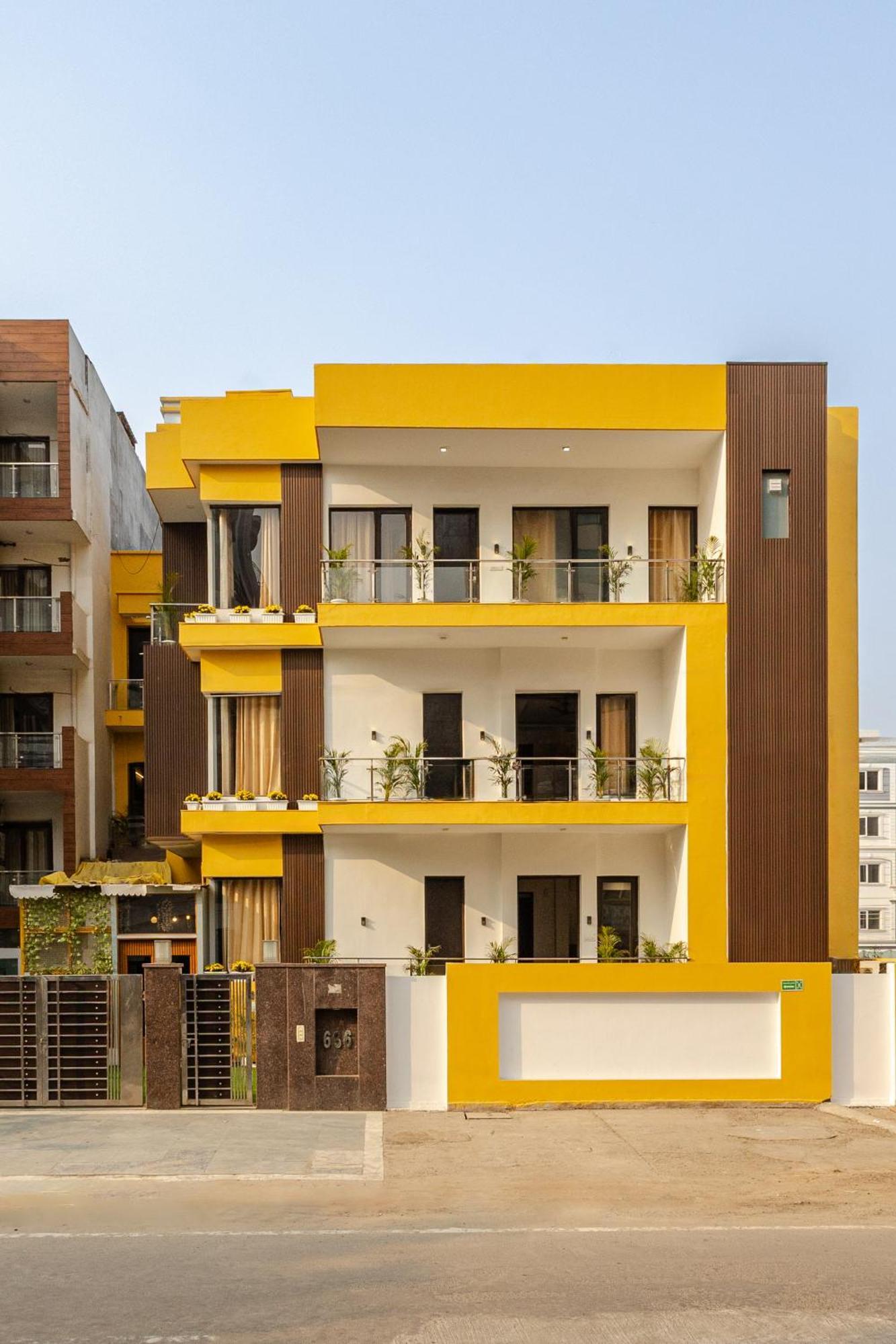 Lime Tree - Golf Course Road, Sector-43, Gurugram 4*